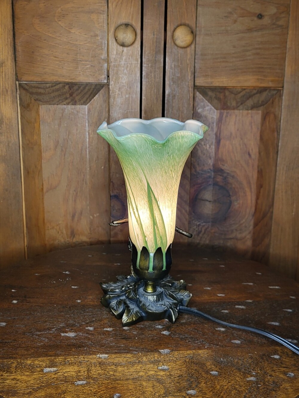 Dale Tiffany Dragonfly Table Lamp - Picture 12 of 14